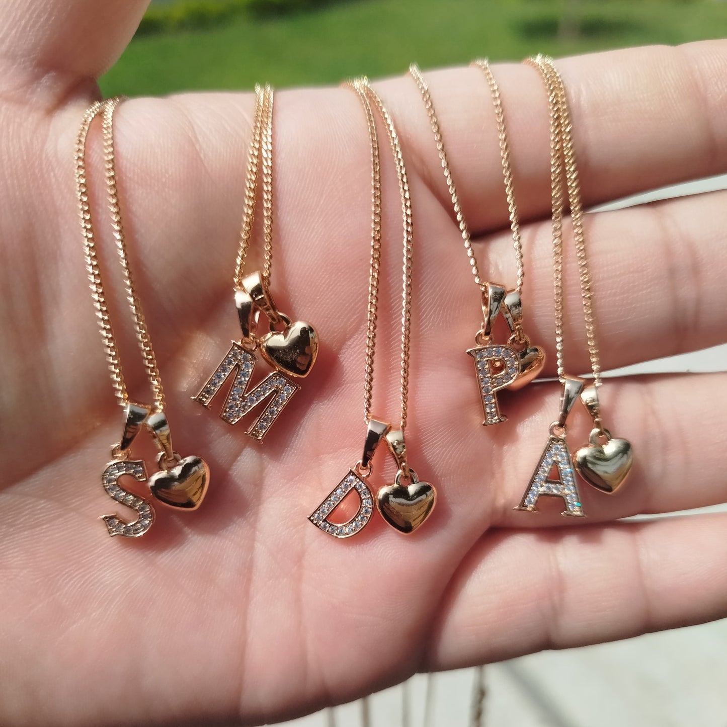 Collar Letra Corazon + Ramito Girasol Oro 18k